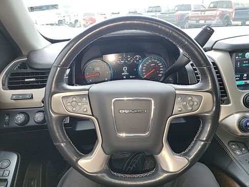 Used 2019 GMC Yukon Denali image 30
