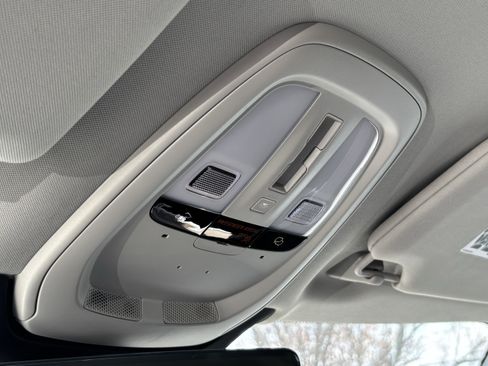 Used 2025 Volvo XC90 B6 Plus w/ Protection Package Premier image 28