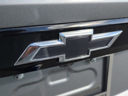 New 2027 Chevrolet Bolt LT w/ Comfort Package image 9