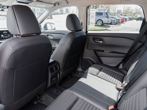 New 2026 Nissan Rogue SV AWD/4WD image 23