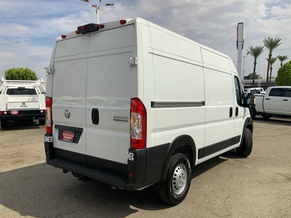 New 2026 RAM ProMaster 2500 w/ Convenience Group FWD image 11