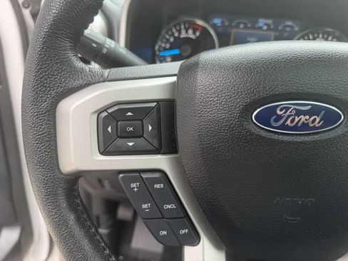 Used 2016 Ford F150 Lariat w/ Equipment Group 502A Luxury image 38