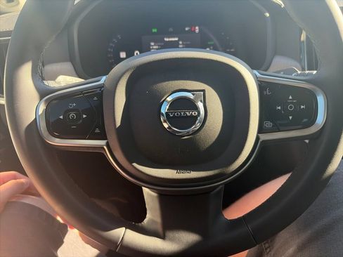 Used 2024 Volvo S90 T8 Ultimate AWD/4WD image 23