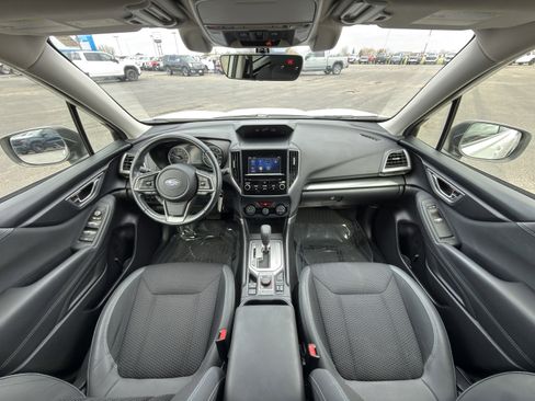 Used 2020 Subaru Forester Premium image 11