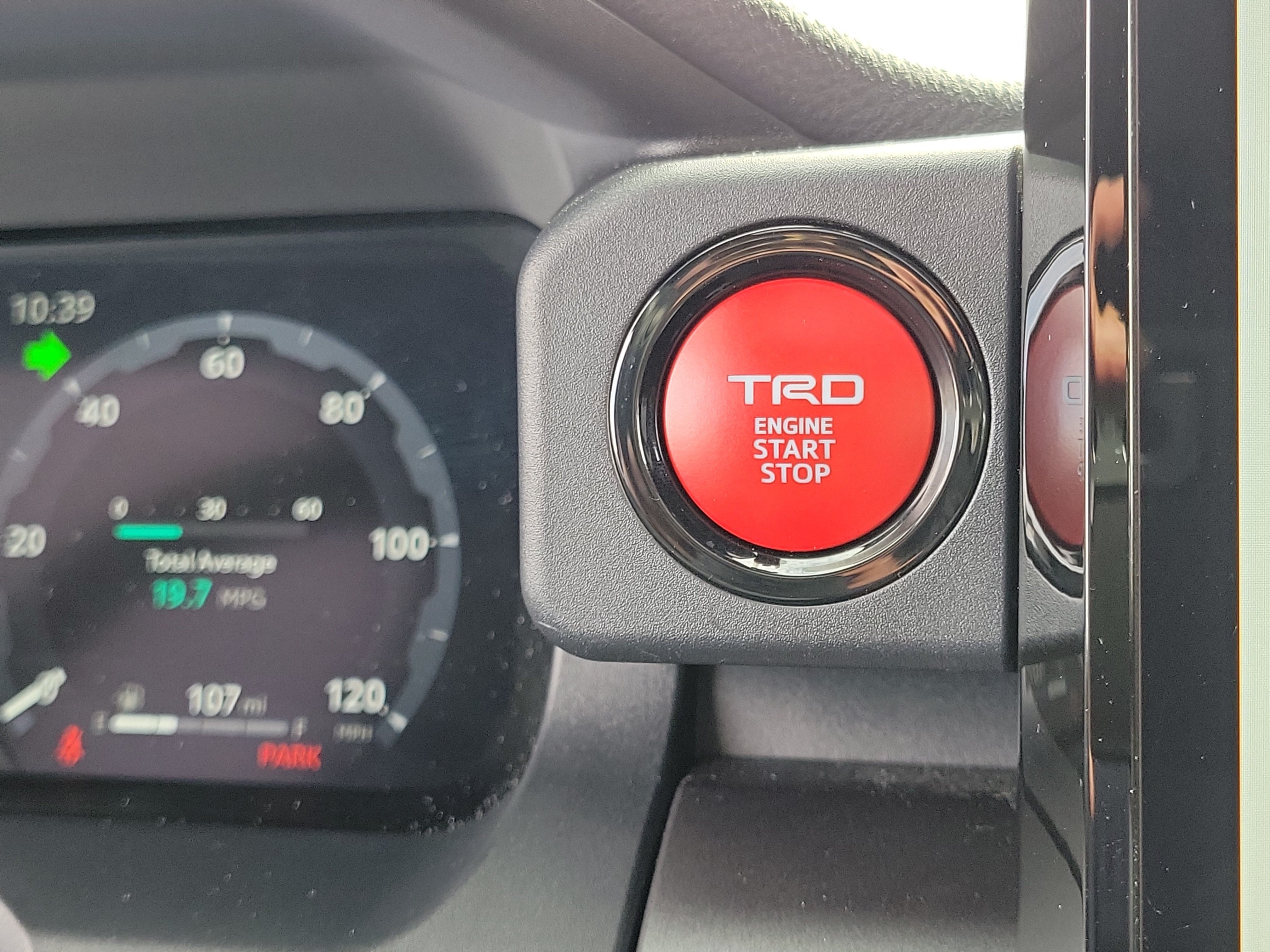 Used 2025 Toyota 4Runner TRD Off-Road Premium w/ Tow Technology Package AWD/4WD image 28