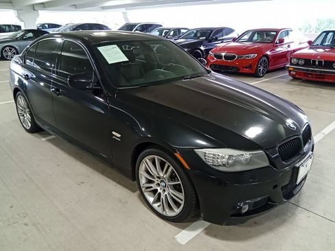 Used 2011 BMW 335i xDrive Sedan AWD/4WD image 3