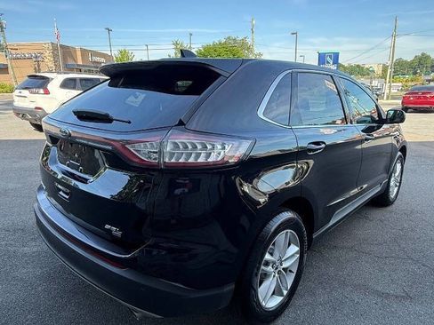 Used 2017 Ford Edge SEL w/ Equipment Group 201A AWD/4WD image 4