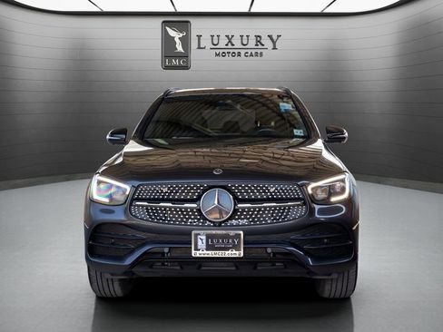 Used 2022 Mercedes-Benz GLC 300 4MATIC image 2