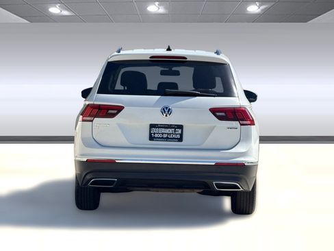 Used 2021 Volkswagen Tiguan 4Motion SE AWD/4WD image 9