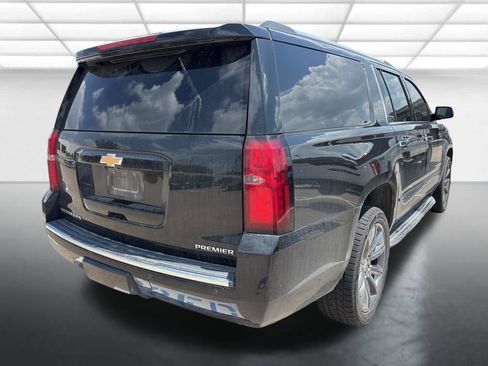Used 2019 Chevrolet Suburban Premier AWD/4WD image 6