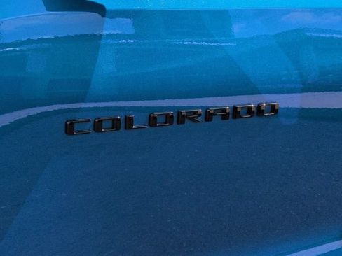 Used 2024 Chevrolet Colorado ZR2 w/ Technology Package AWD/4WD image 35