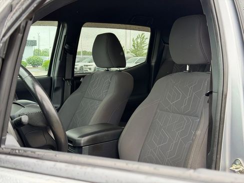 Used 2017 Toyota Tacoma TRD Off-Road w/ Tow Package (A/T) AWD/4WD image 14