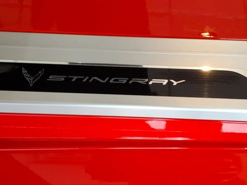 Used 2021 Chevrolet Corvette Stingray Preferred Cpe w/ Z51 Performance Package RWD image 24