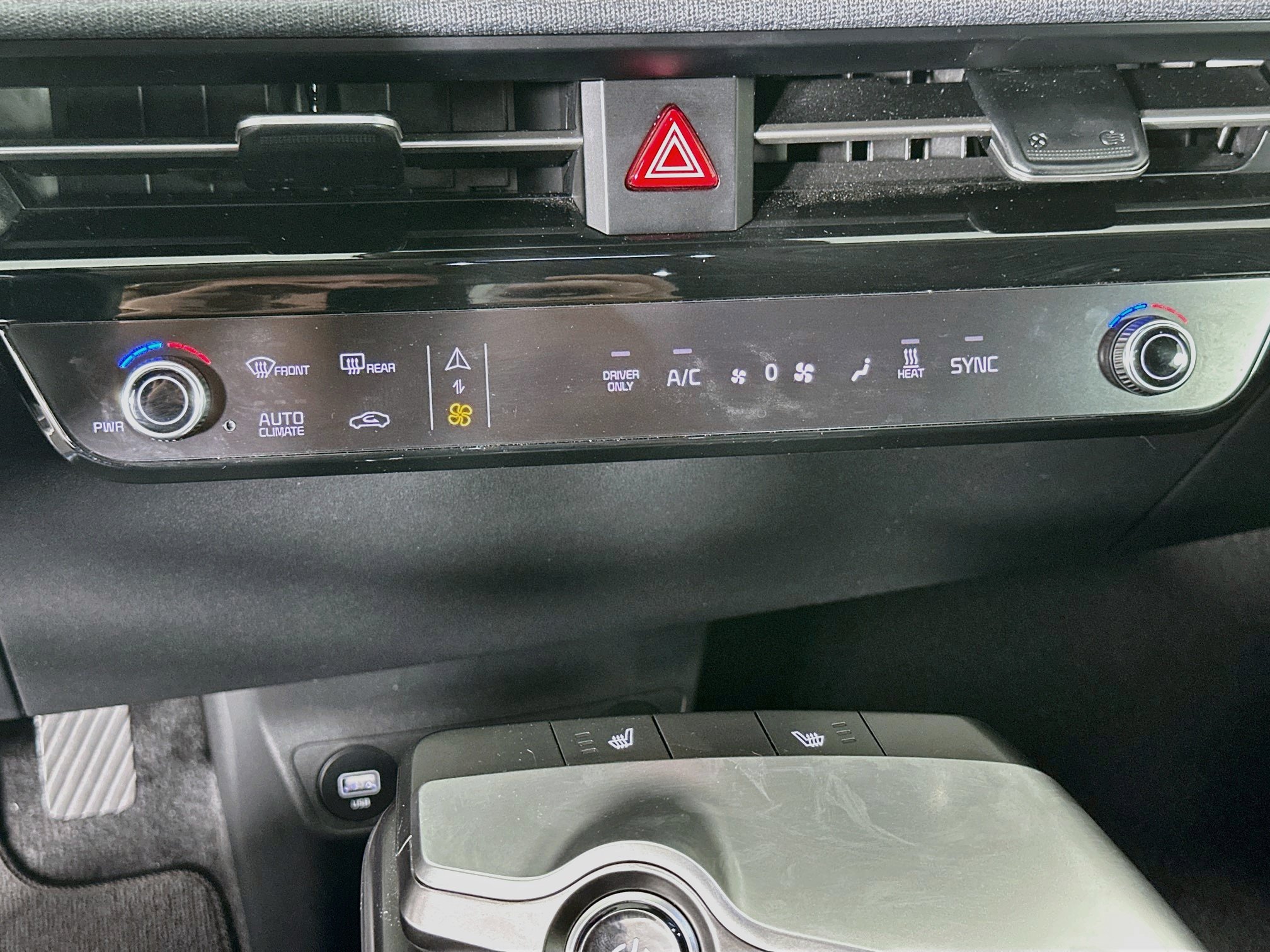 Used 2024 Kia EV6 Light RWD image 23