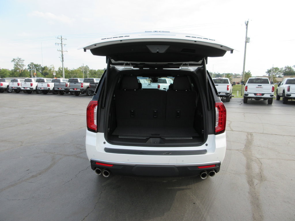 Certified 2024 GMC Yukon Denali w/ Denali Reserve Package AWD/4WD image 7