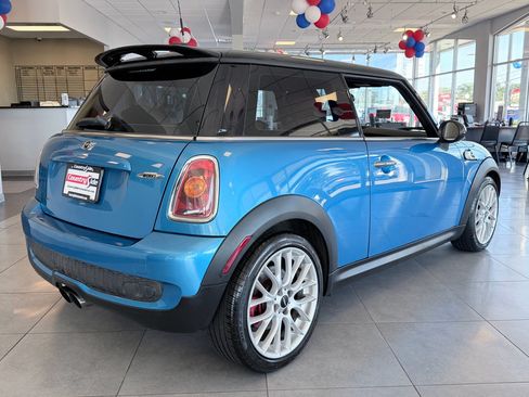 Used 2009 MINI Cooper John Cooper Works FWD image 6