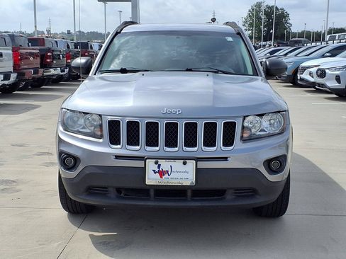 Used 2017 Jeep Compass Sport w/ Power Value Group FWD image 4