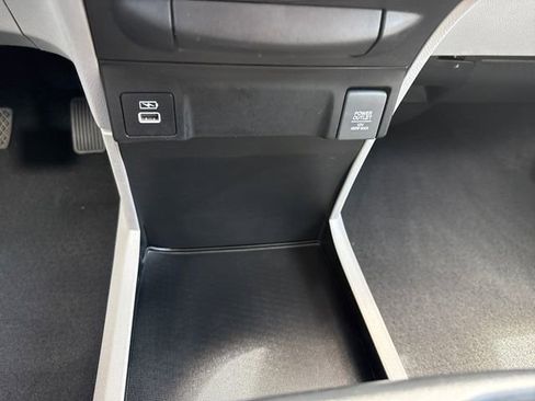 Used 2022 Honda Odyssey EX-L image 32