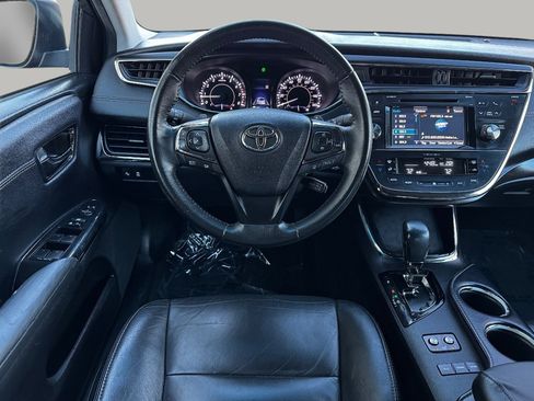 Used 2018 Toyota Avalon XLE image 20