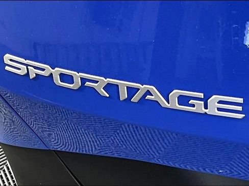 New 2026 Kia Sportage EX FWD image 10