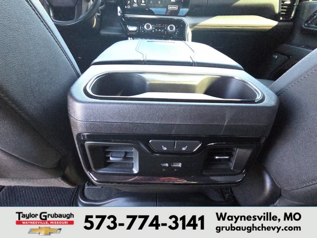 Used 2024 GMC Sierra 2500 AT4 w/ AT4 Premium Plus Package AWD/4WD image 33