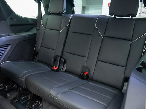 New 2026 Cadillac Escalade Sport w/ LPO, ONYX Package image 20