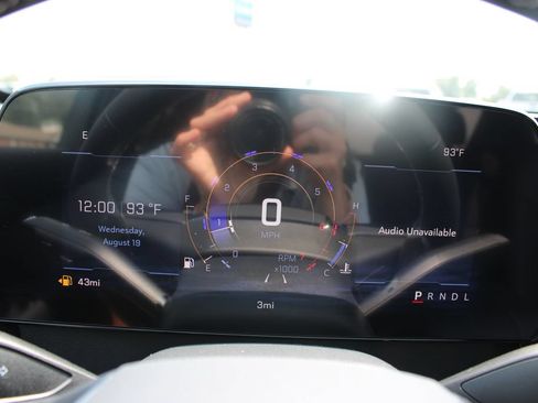 New 2027 Chevrolet Traverse LT w/ Driver Confidence Package FWD image 35
