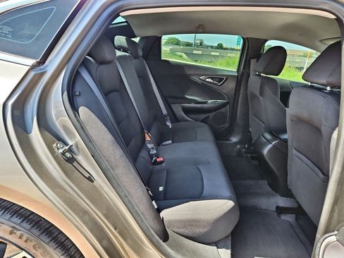 Certified 2022 Chevrolet Malibu RS FWD image 19