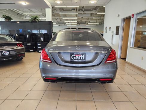 Used 2017 Mercedes-Benz S 63 AMG 4MATIC Sedan image 3