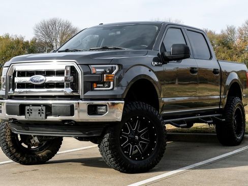 Used 2016 Ford F150 XLT image 3