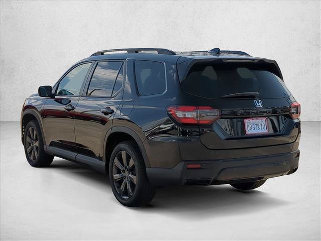 Used 2026 Honda Pilot Sport image 8