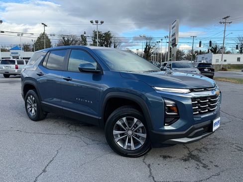 New 2026 Chevrolet Equinox LT image 1