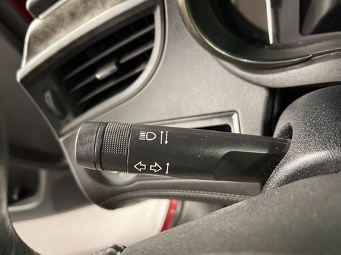 Used 2015 Buick LaCrosse Leather image 18