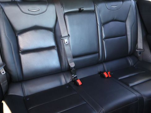 Used 2023 Cadillac XT4 Premium Luxury image 24