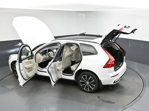 Used 2023 Volvo XC60 B5 Plus w/ Climate Package AWD/4WD image 50
