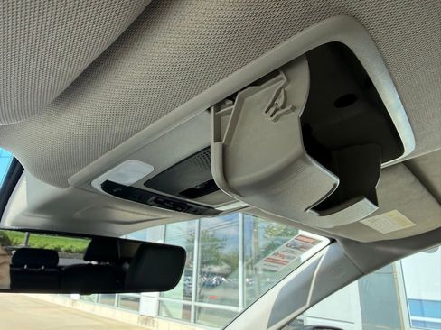 Used 2023 Honda CR-V EX-L image 28