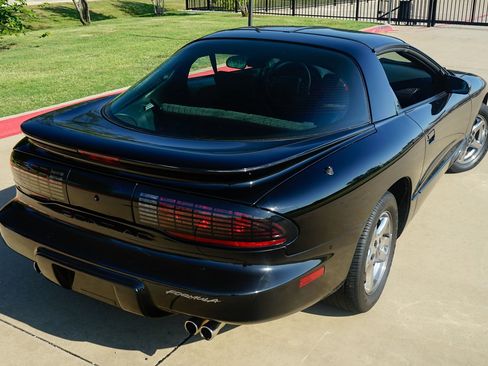 Used 1996 Pontiac Firebird Formula image 15