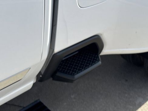 Used 2024 Chevrolet Silverado 3500 High Country w/ High Country Premium Package image 19