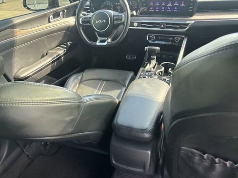 Used 2023 Kia K5 GT-Line image 40