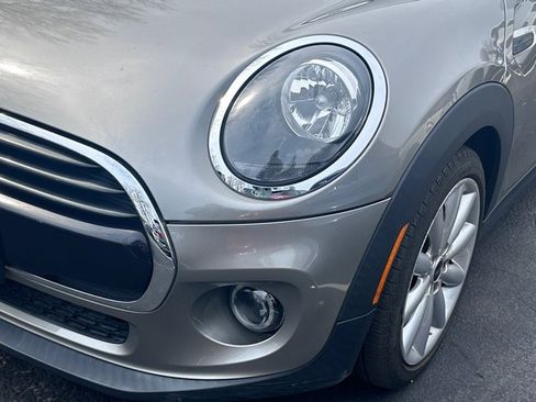 Used 2020 MINI Cooper 2-Door Hardtop image 11