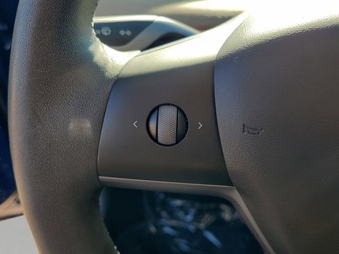 Used 2021 Tesla Model 3 Long Range image 24