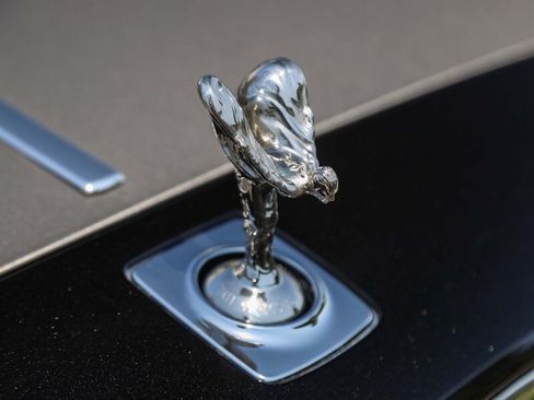 Used 2012 Rolls-Royce Ghost RWD image 17