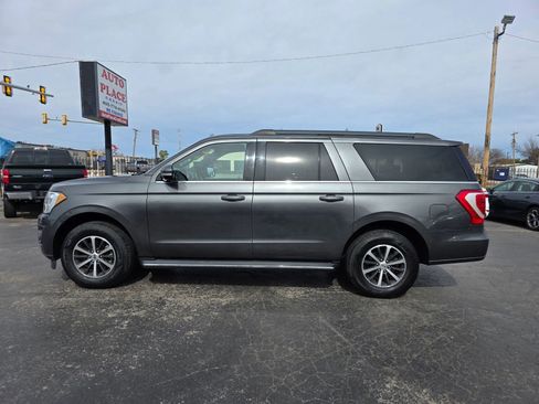 Used 2018 Ford Expedition Max XLT image 28