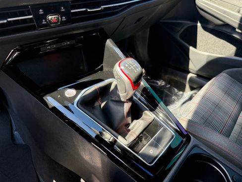 Certified 2023 Volkswagen GTI Autobahn image 13