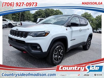 Used 2025 Jeep Compass Trailhawk