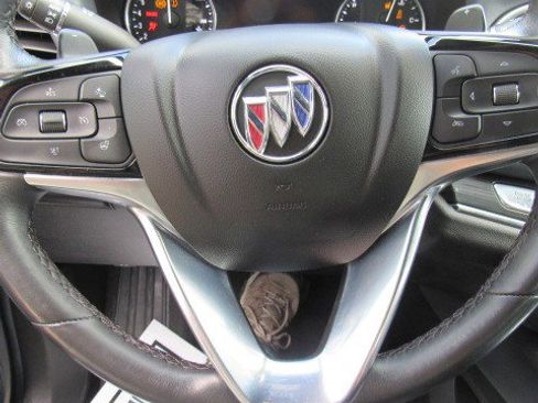 Certified 2024 Buick Enclave Premium image 24