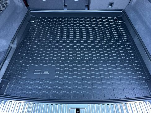 New 2026 Audi SQ8 Prestige image 14