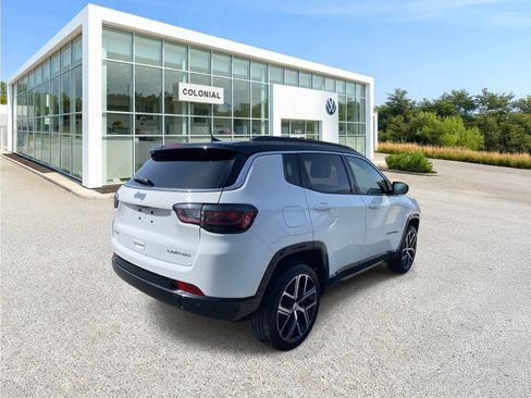 Used 2024 Jeep Compass Limited w/ Elite Group image 5