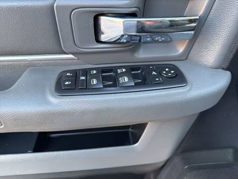 Used 2016 RAM 1500 Lone Star image 32