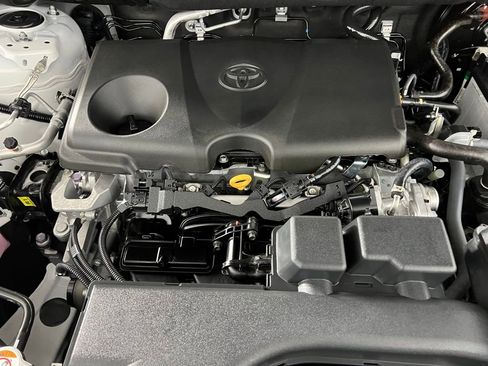 Used 2024 Toyota RAV4 LE image 32
